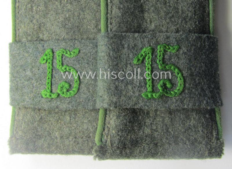 Pair of early- (ie. mid-) war-period (ie. 'M40 o. M43'-pattern), WH (Heeres) EM-type shoulderstraps as was intended for a: 'Soldat des Panzergrenadier-Regiments 15' and that comes with its period-attached 'Überschübe'-pair