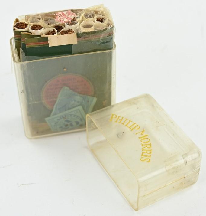 US WW2 Package of Lucky Strike Cigarets with Case