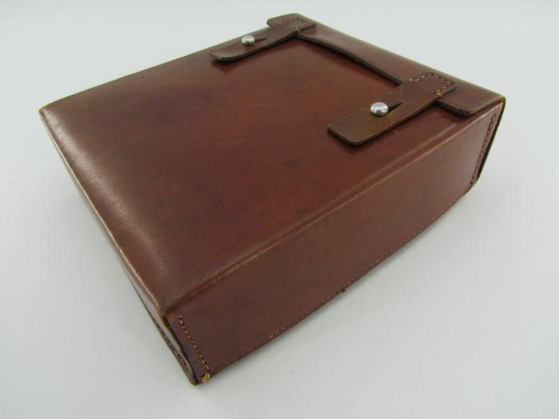 Deutsches Rotes Kreuz D. R. K. Sanitätslager Babelsberg Medical Pouch