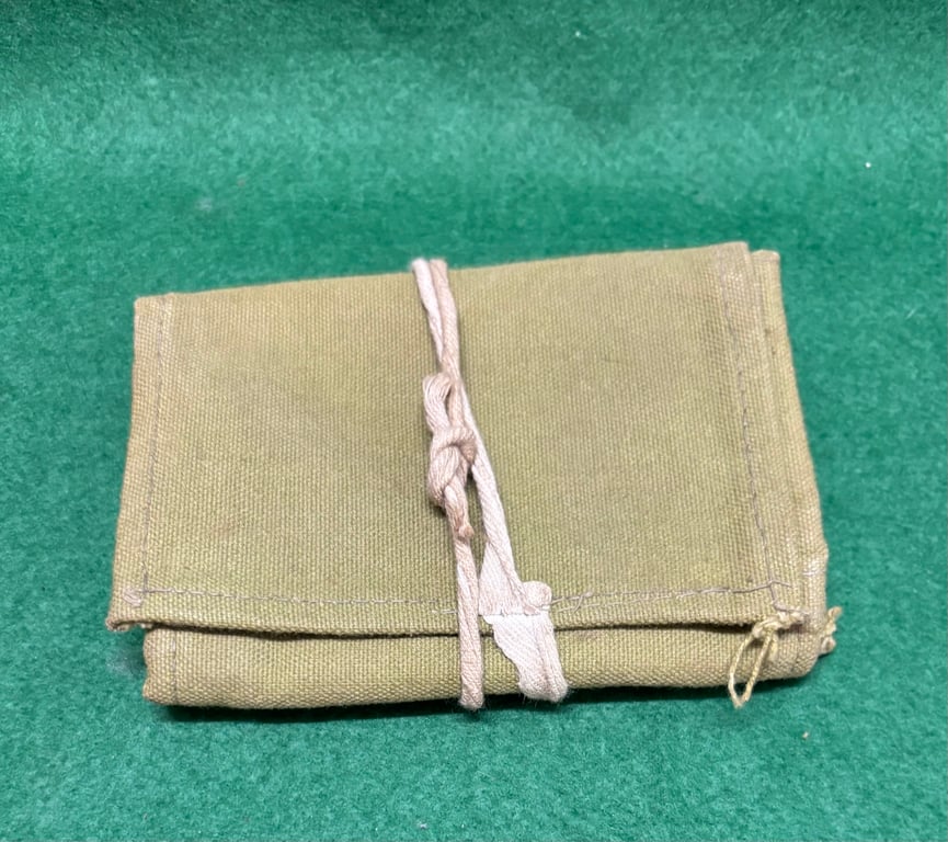 1916 Dated Canadian Housewife-No Contents