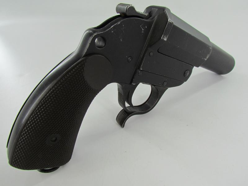 LP34 Aluminum flare gun marked