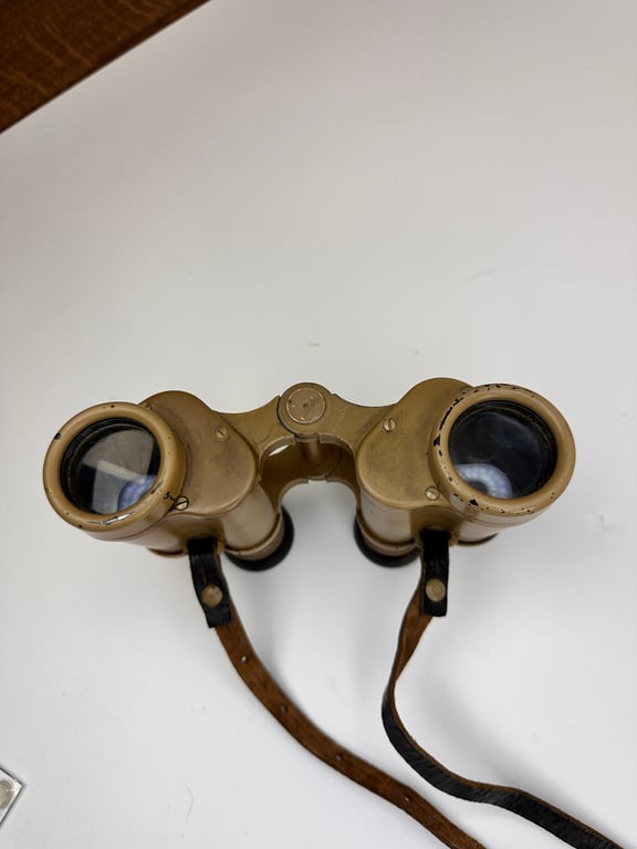Late War Tan Painted Wehrmacht 6x30 Binoculars "ddx"