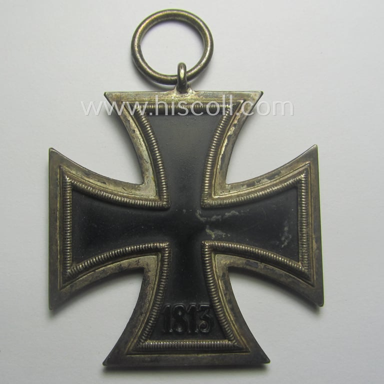 'Eisernes Kreuz II. Klasse' being a non-maker-marked example by: 'Wächtler & Lange'