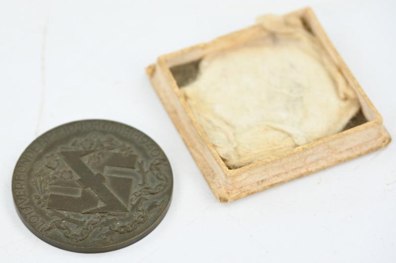 Dutch NSB May 1940 Solidarity Coin with case