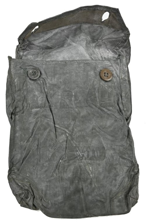 German WH M31 Gascape Pouch