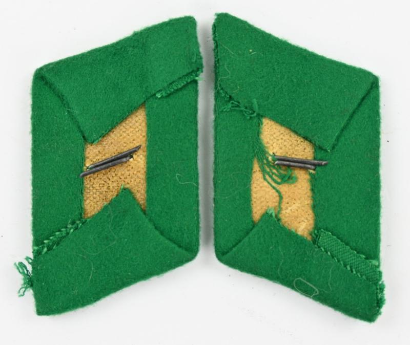 German LW Felddivision Collar Tabs