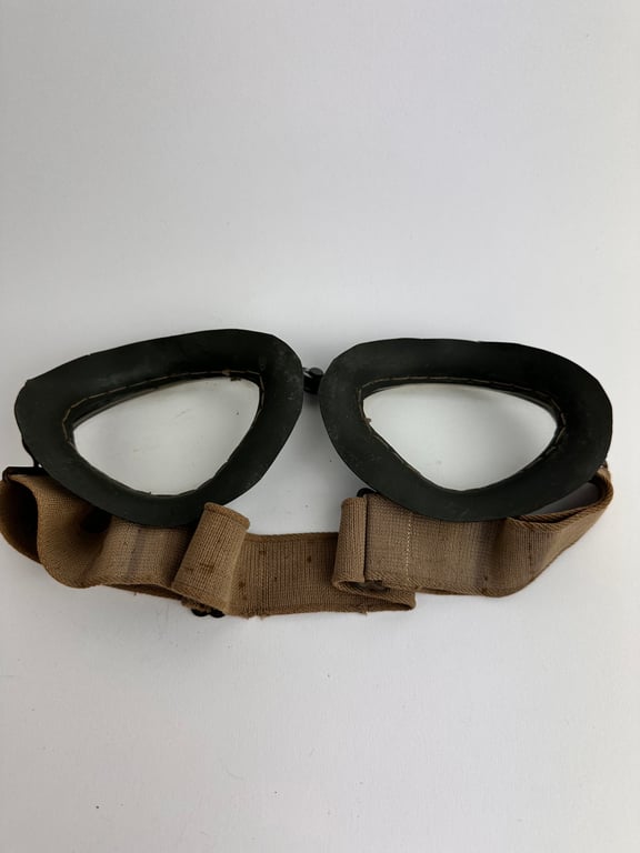 Wehrmacht "Kradmelder brille"  1944 G.V.