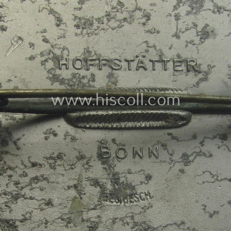 Serial-numbered, 'Reichsbund Deutsche Jägerschaft'- (ie. 'RDJ'-) related, so-called identity- (ie. service-) badge (or: in German language): 'Dienstabzeichen für Berufsjäger und Jagdaufseher'