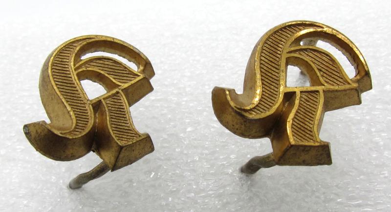 Wehrmacht Officers K ( Krad ) shoulder board cyphers