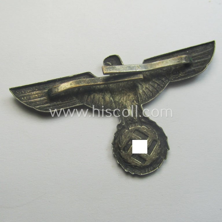 Early- (ie. 'Reichswehr'-) period! - WH 'Buntmetall'-based, EM- (ie. NCO- or officers') type visor-cap-eagle that comes in a minimally used- ie. I deem once cap-attached, condition