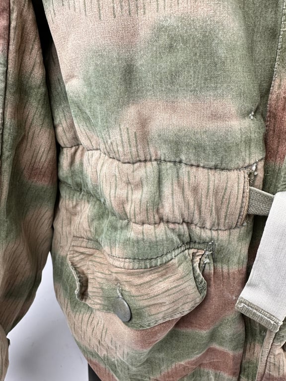 Wehrmacht reversible winter parka in Sumpftarnmuster