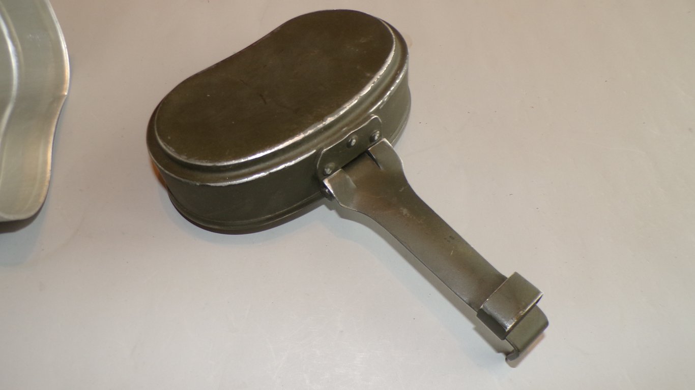 Early Wehrmacht Aluminum Mess Kit M31 Mint