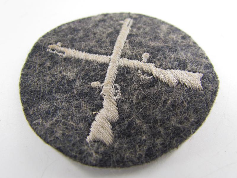 Luftwaffe Waffenmeister Trade badge