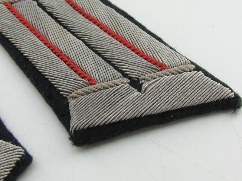 Wehrmacht ( Heer ) Artillery Officers Collar Tabs