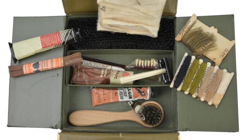 US WW2 Military Utility Kit