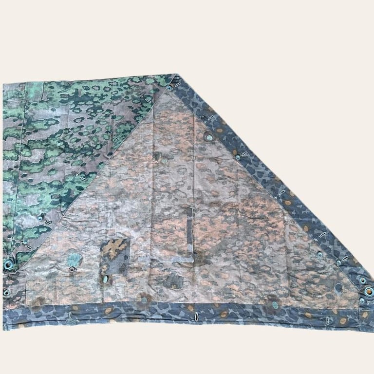 Waffen-SS Oak-Leaf Shelter Quarter