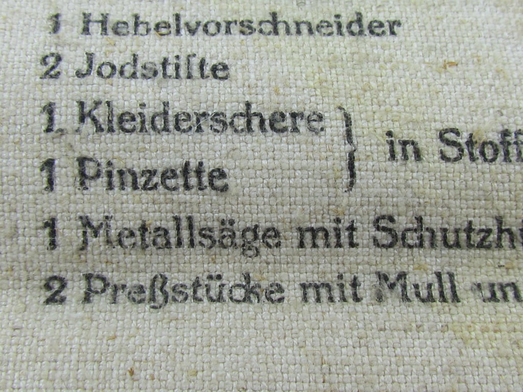 Rare Luftwaffe Aircraft Medical Pack Cover (Sanitätspack für Flugzeuge) – 1944