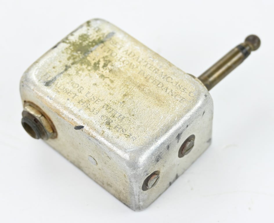 US WW2 Headset Adaptor Type MC-385