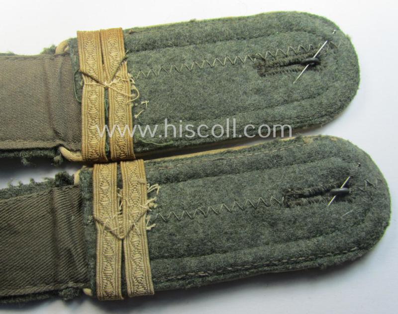 Pair of WH (Heeres) NCO-type (ie. 'M40- o. M43'-pattern) shoulderstraps as was intended for usage by an: 'Unterfeldwebel u. Offiziers-Anwärter eines Infanterie-Rgts.'