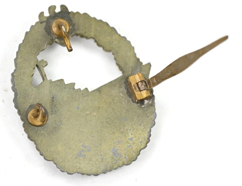 German KM Destroyer War Badge
