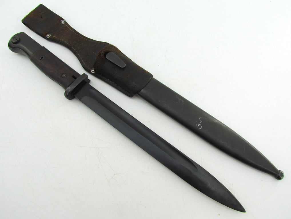 K98 Bayonet (Seitengewehr)SG 84/98 (cof44) With Frog