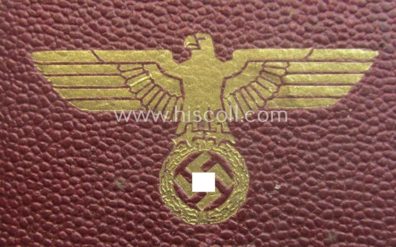 Hardly used, WH Czech-occupation- (ie. 'Anschluss'-) medal: '1. Oktober 1938' that comes stored in its bordeaux-red-coloured- and/or non-maker-marked etui as issued