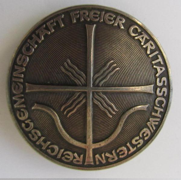 Neat - and actually rarely encountered! - so-called: RFC (ie. 'Reichsgemeinschaft freier Caritasschwestern' (or: German nurses' association) badge (ie. 'Dienstbrosche') as executed in genuine '800'-marked silver