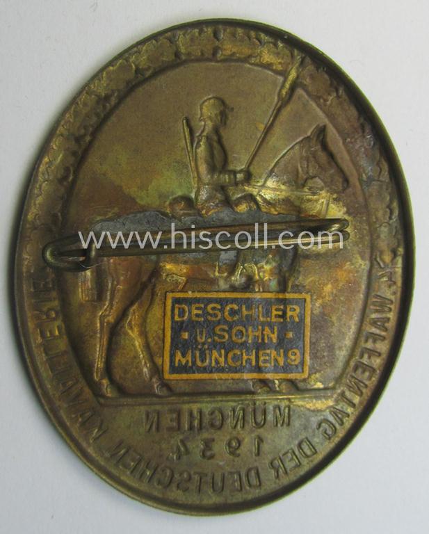 WH (Heeres) (ie. 'Kavallerie'-) related day-badge (ie. 'tinnie') as issued to commemorate a specific veterans'-meeting entitled: '4. Waffentag der Deutschen Kavallerie - München - 1934'