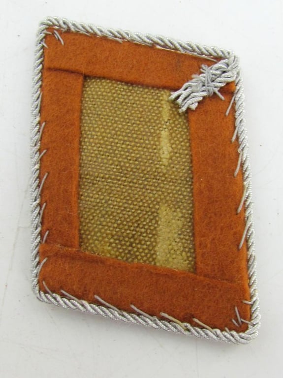 Luftwaffe Nachrichten Collar Tabs "Oberleutnant ".