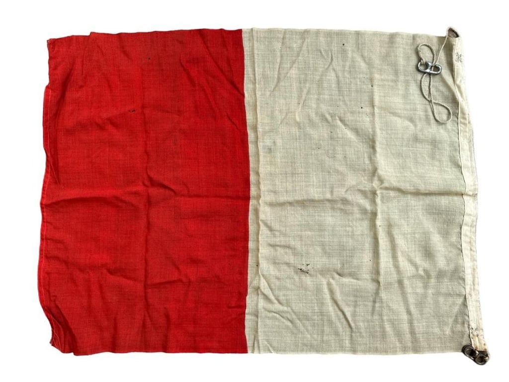 International Ships Signal Flag ' H '