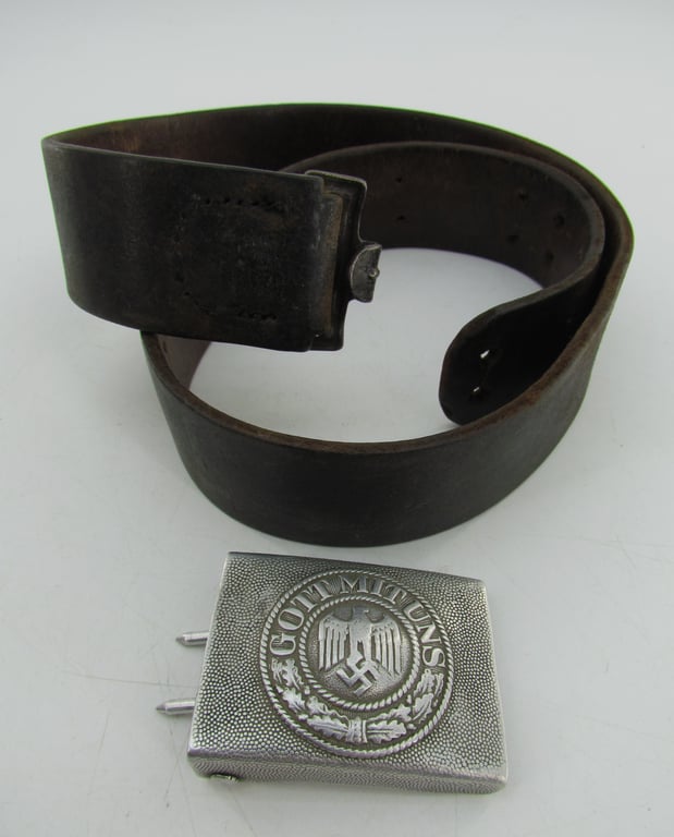 Wehrmacht Aluminum  Buckle with Belt