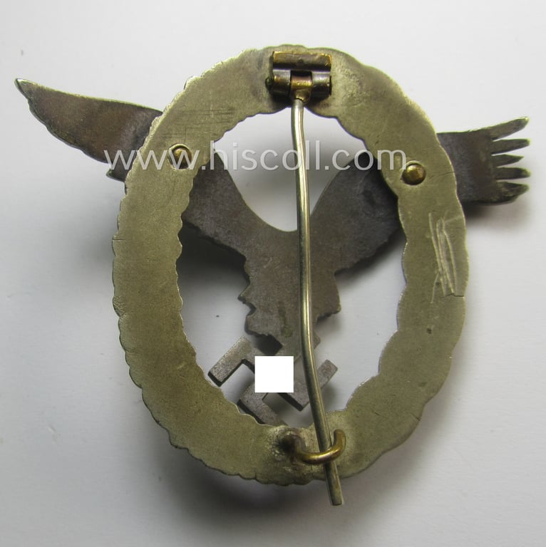Superb, WH (Luftwaffe) 'Flugzeugführer-Abzeichen' (or: pilots'-badge) being a (typical) non-maker-marked- and/or: 'Buntmetall'-based example by the maker: 'Friedrich Linden' and that came stored in its period etui