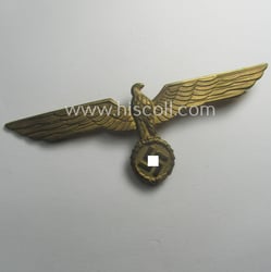 WH (Kriegsmarine) bright-golden-toned breast-eagle as intended for usage...