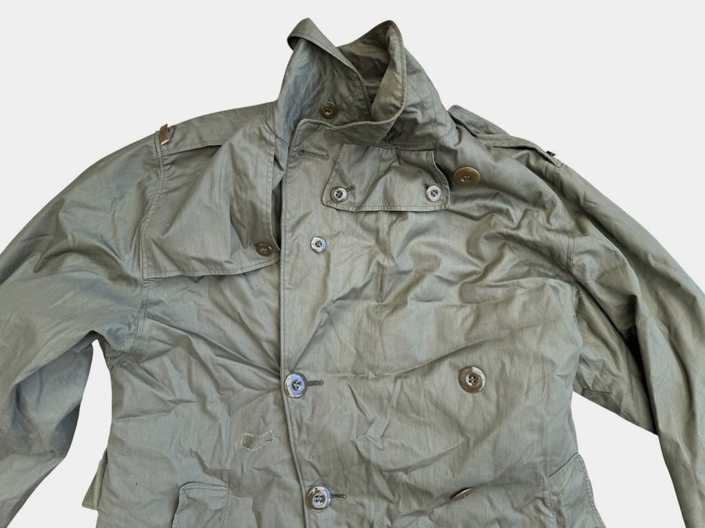 U.S. WWII Army Officer’s OD7 field overcoat / raincoat dated 1944