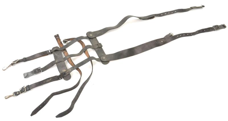 German Paramilitary Assault Frame & Messtin