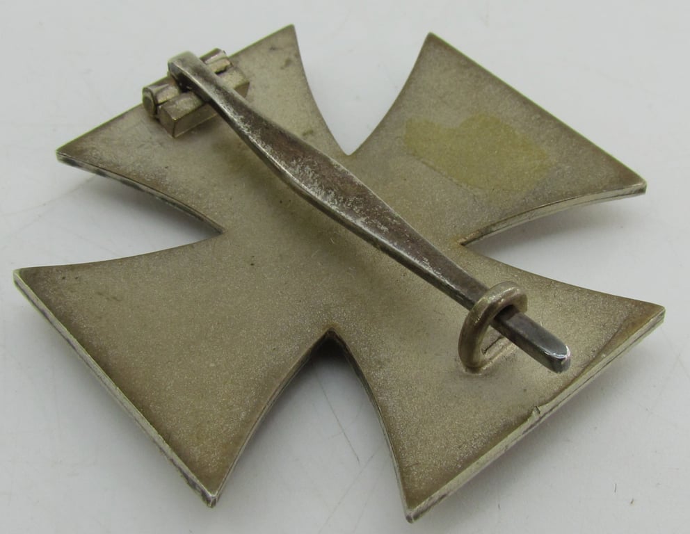 Iron cross 1st class ( EK1 ) unmarked
