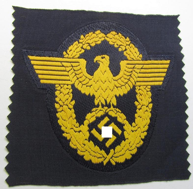 Attractive, golden-yellow-toned- (and/or neatly 'BeVo'-woven!) arm-eagle (ie. 'Wasserschützpolizei-Ärmeladler') as was intended for usage on the various, darker-blue-coloured: 'Wasserschützpolizei'-tunics