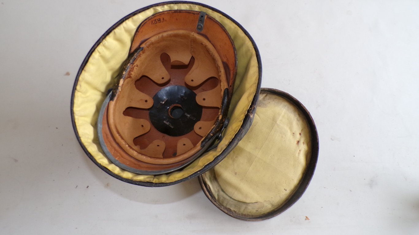 Pickelhaube Case
