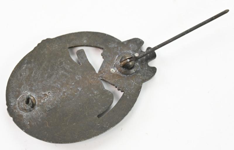 German Panzer Assault Badge in Bronze ''HA''