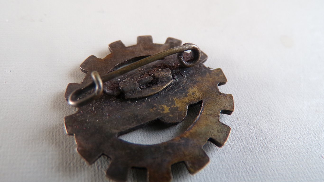 KdF-Stadt Fallersleben badge