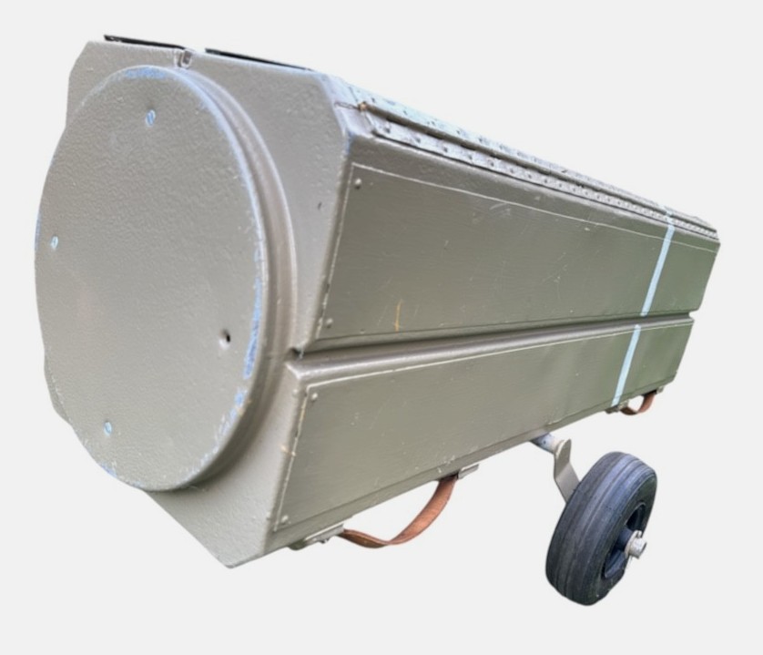 Fallschirmjäger jump container (Abwurfbehälter) for radio equipment