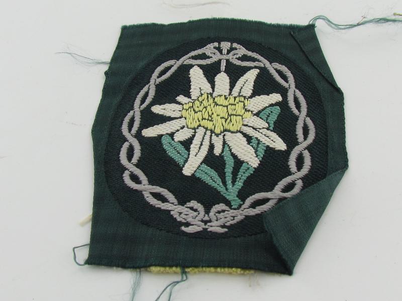 Wehrmacht Gebirgsjäger Edelweiss ‘BeVo’ sleeve badge
