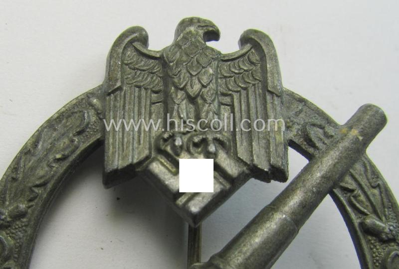 Superb - and nowadays rarely seen! - 'Heeres-Flakkampf-Abzeichen' being a non-maker-marked- and/or zinc- (ie. 'Feinzink'-) based specimen of the so-called: 'pillow-crimped'-pattern (as was produced by a to date still unidentified maker)