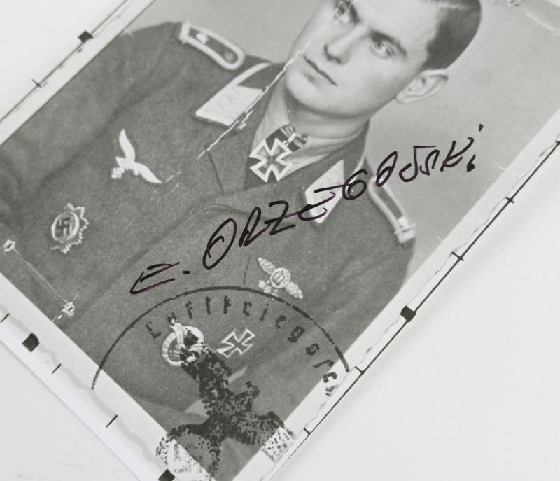 Signature of Luftwaffe KC Recipient 'Ernst Orzegowski'