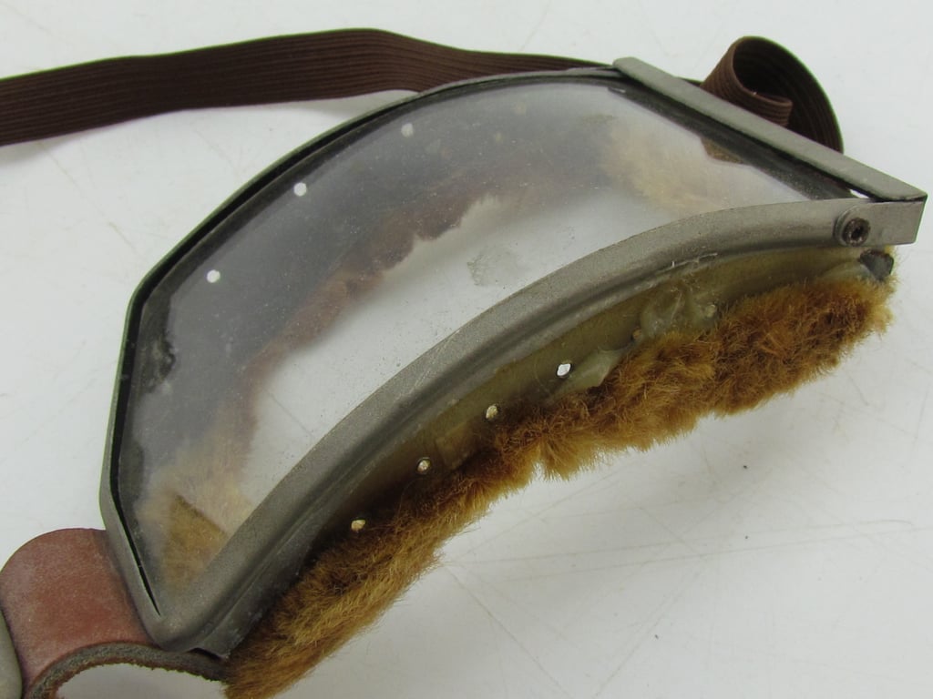 WWI Aviator Goggles in original cardboard box