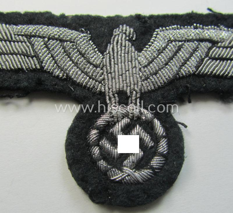 WH (Heeres) Panzer-related, officers'-type, hand-embroidered breast-eagle (ie. 'Brustadler für Offiziere') as was intended for usage onto the 'wrap-around', officers'-pattern tunics