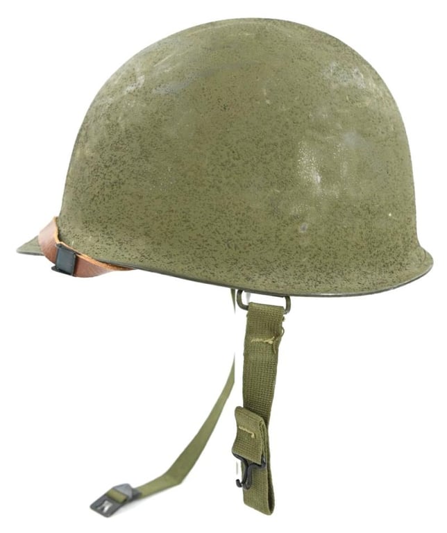 US WW2 M1 Swivel Bale Combat Helmet