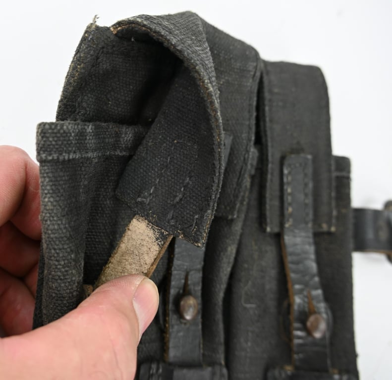 German WH MP 38/40 Magazine Pouch Set