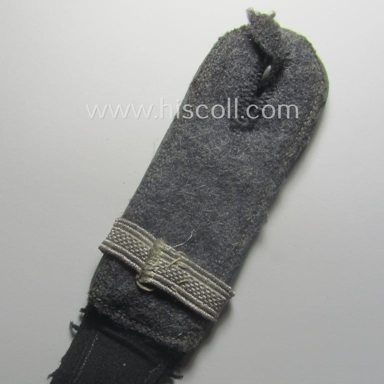 Single, WH (Luftwaffe ie. Hitlerjugend-) related: 'Flakhelfer'-shoulderstrap