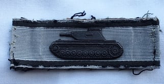 Austrian post war 'Sonderabzeichen für das Niederkämpfen von...